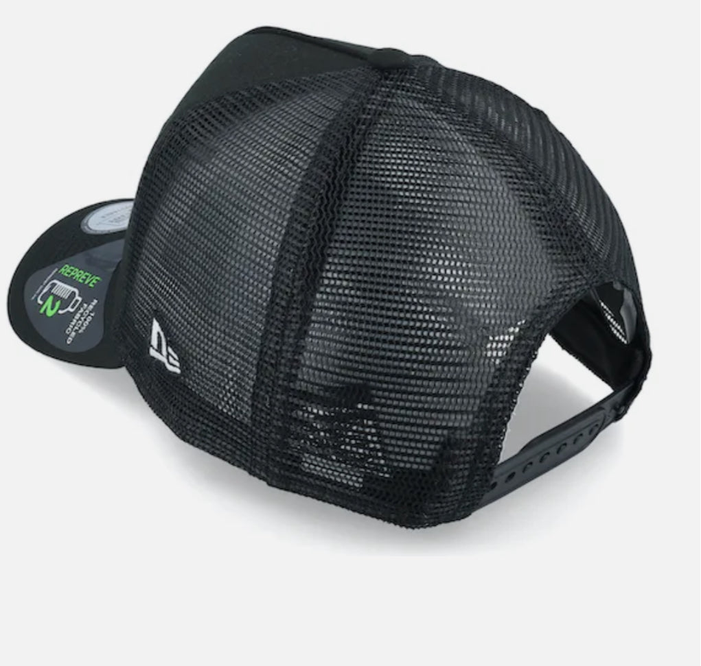 New Era New York Licens Plate Trucker Cap OSFM - Black